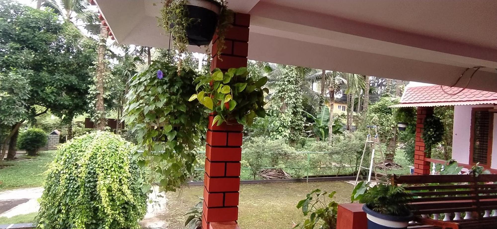 Runnin Airport - Homestay Gurpur 외부 사진