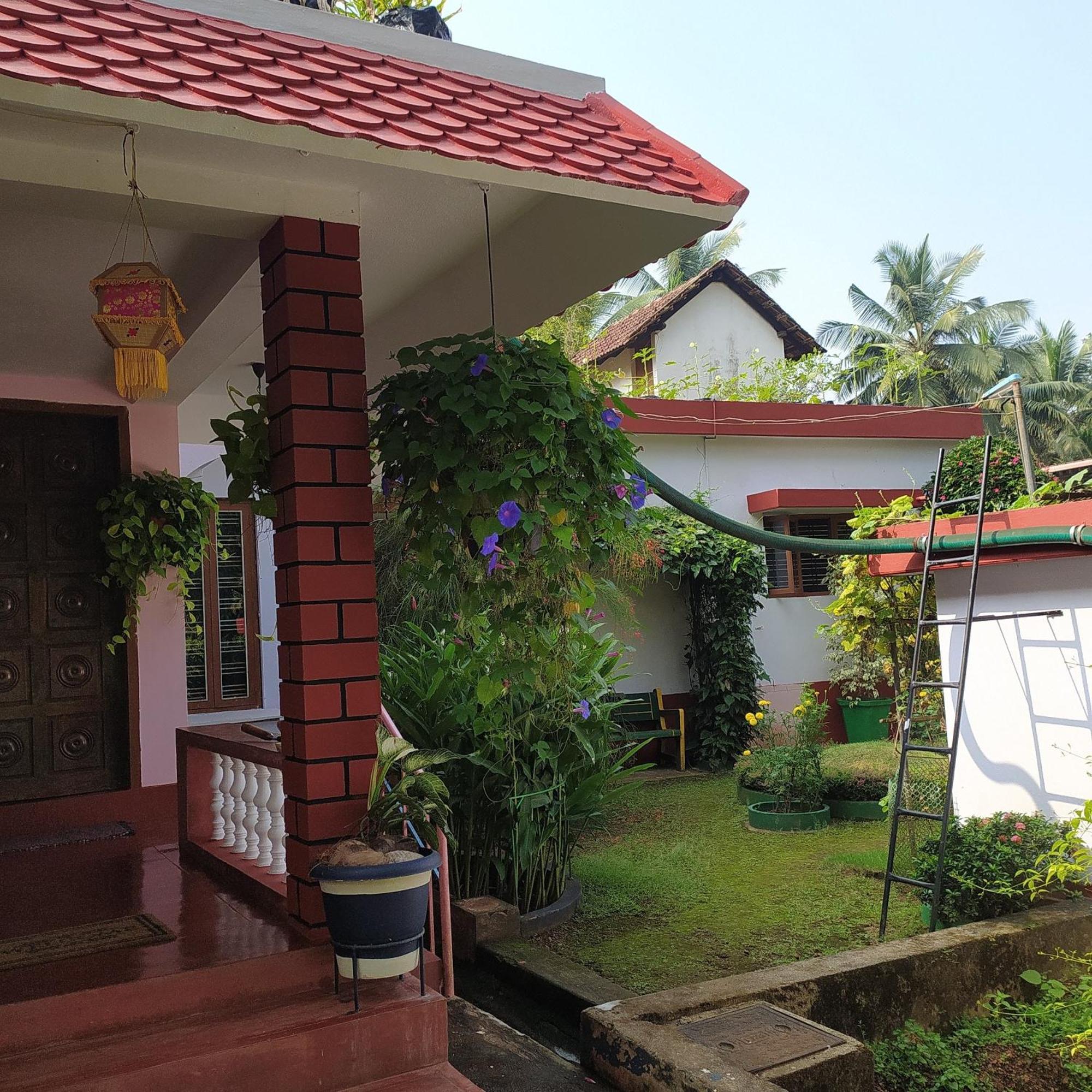 Runnin Airport - Homestay Gurpur 외부 사진