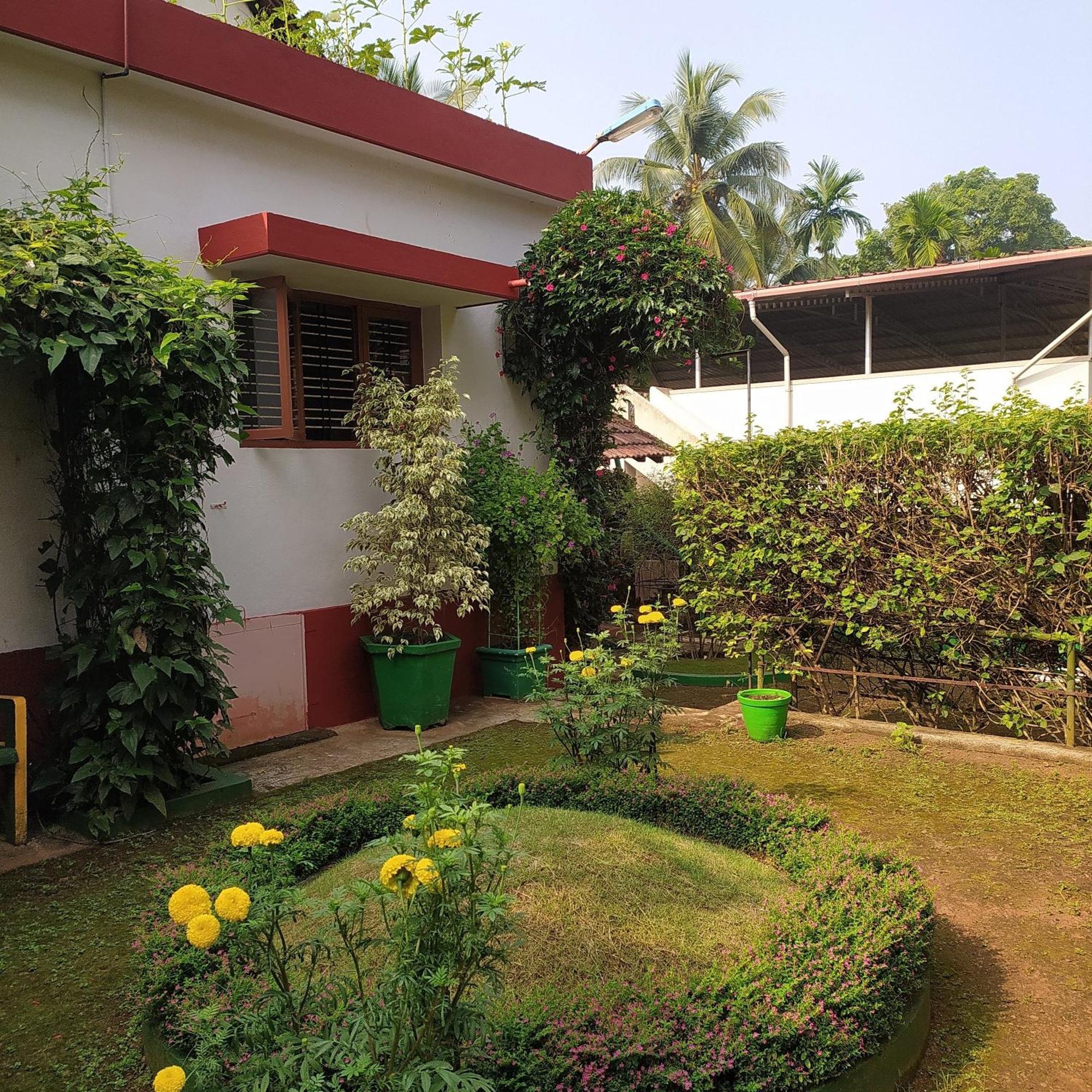 Runnin Airport - Homestay Gurpur 외부 사진